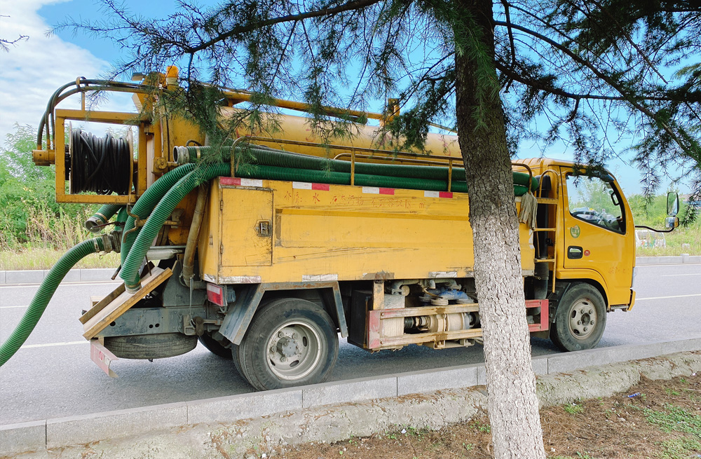 283石湫清洗抽粪车